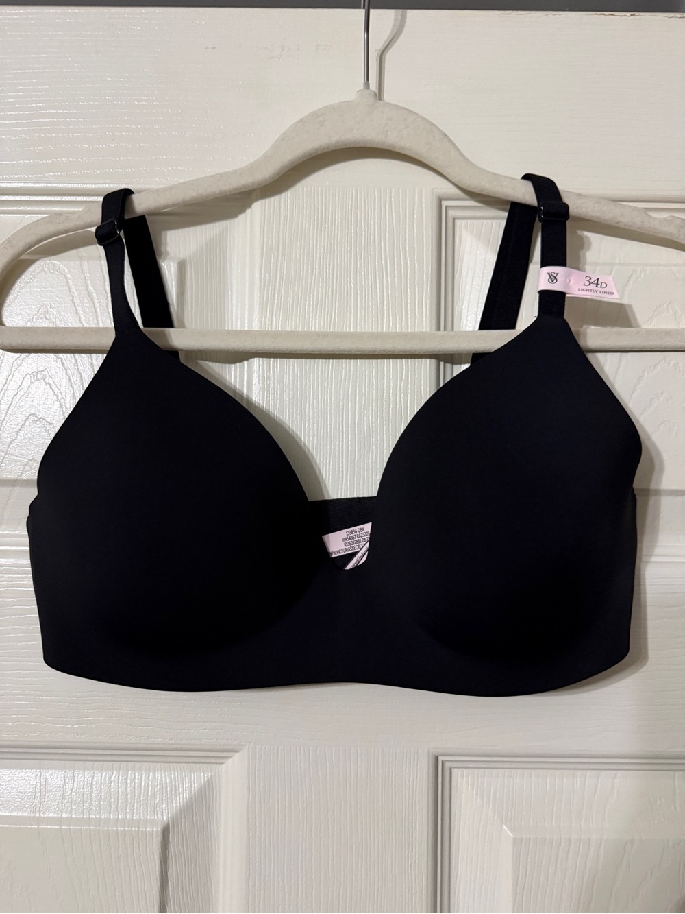Victoria's Secret Black T-Shirt Molded Bra
